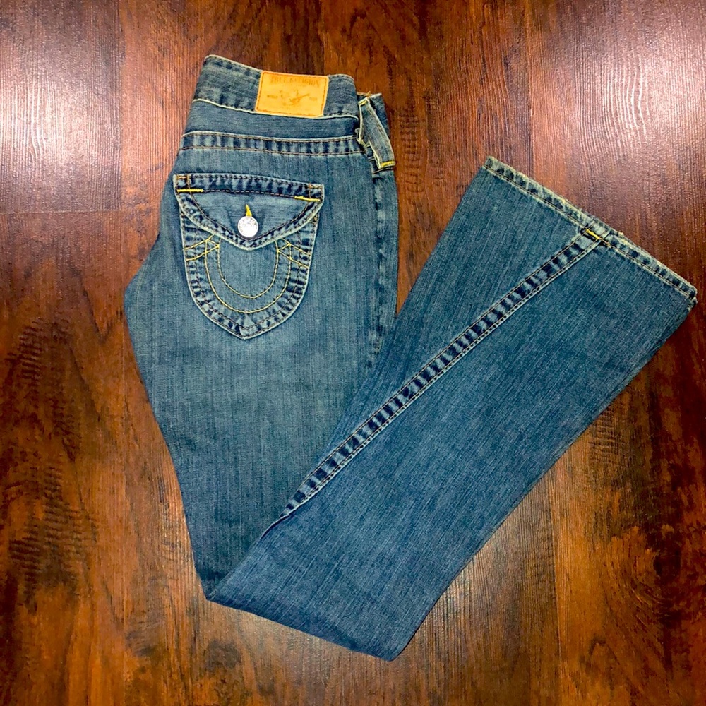 True Religion Size 24 Flare Leg Jeans